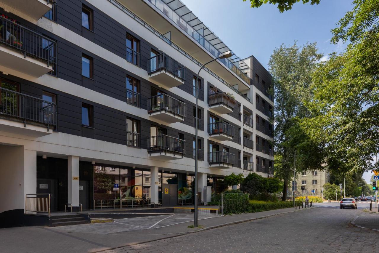 Stylish & Trendy 1 Bedroom Apartment Wola With Parking By Renters Varşova Dış mekan fotoğraf