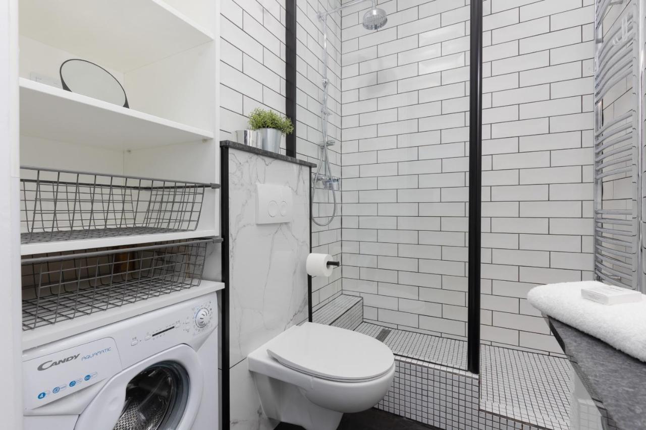 Stylish & Trendy 1 Bedroom Apartment Wola With Parking By Renters Varşova Dış mekan fotoğraf